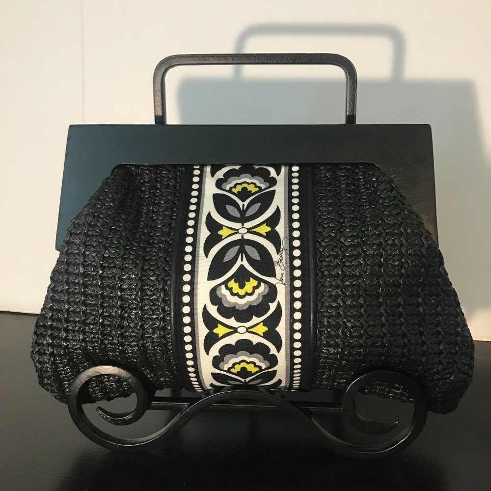 Straw Clutch - Black/White
